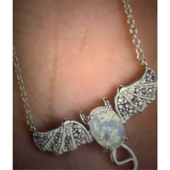 Unique WHITE OPAL N STERLING SILVER BAT NECKLACE - Picture 2 of 5